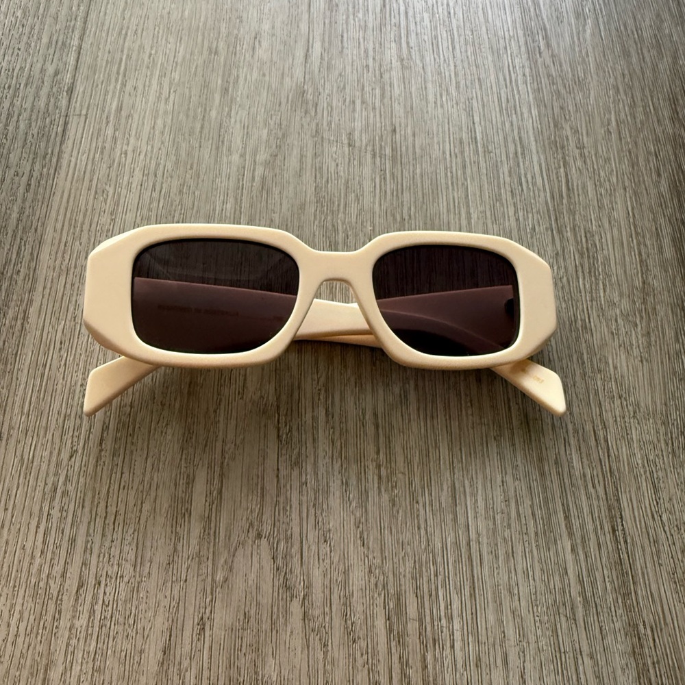 banbe the nina ivory white square retro modern y2k sunglasses eyewear NEW